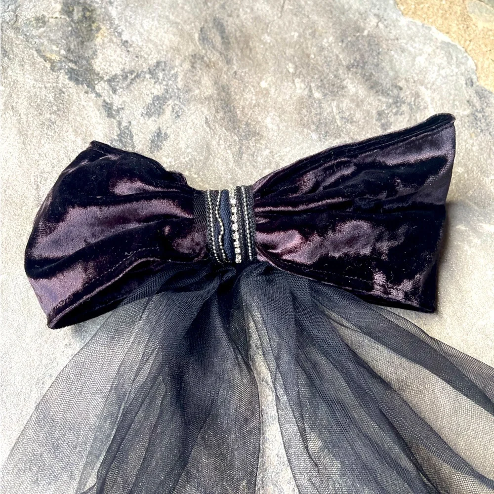 New🌟Velvet Droopy Bow